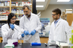 Individiuals in a lab