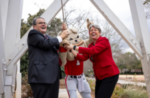 President Morehead, Hairy Dawg, and Dean Nuss ring the Chapel Bell.