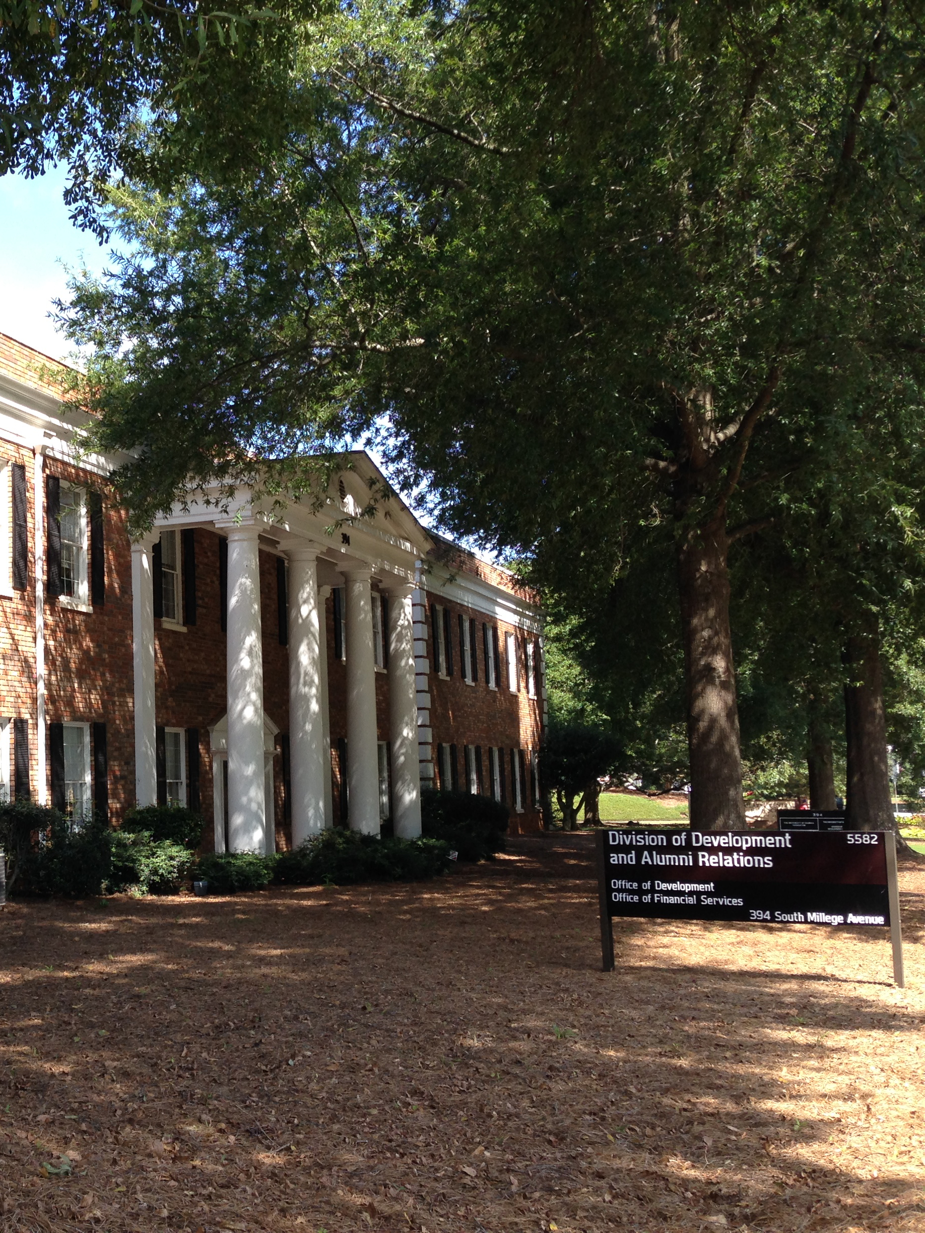 Division of Development and Alumni Relations Division of Development and Alumni Relations